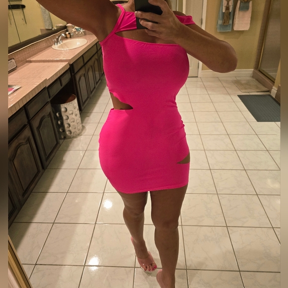 Pink One-Shoulder Cutout Neon Rocker Halloween Costume Starter Dress - Picture 8 of 14